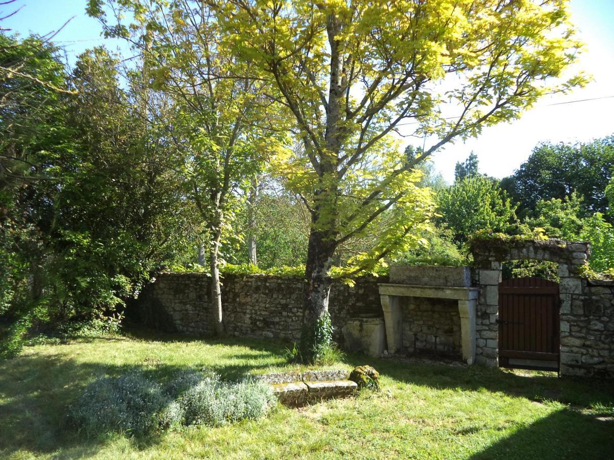 Balanzac Traditional Charentais Cottage In Countryside 25 Minutes From Royan מראה חיצוני תמונה