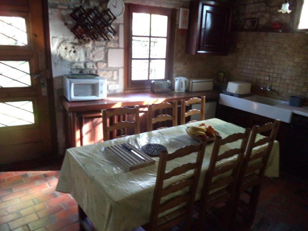 Balanzac Traditional Charentais Cottage In Countryside 25 Minutes From Royan מראה חיצוני תמונה