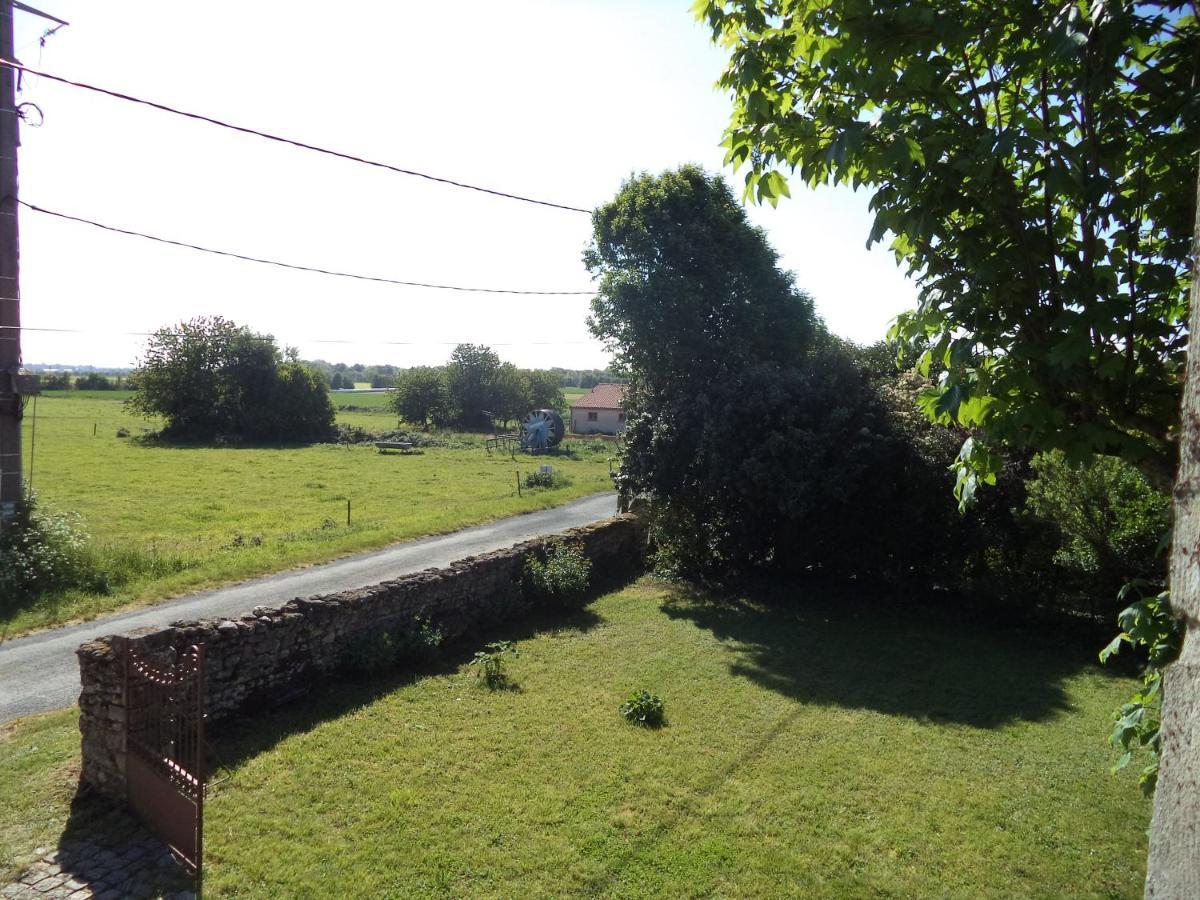 Balanzac Traditional Charentais Cottage In Countryside 25 Minutes From Royan מראה חיצוני תמונה